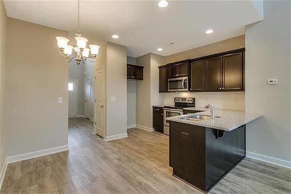 2nd image of 1727 Lone Jack Ln