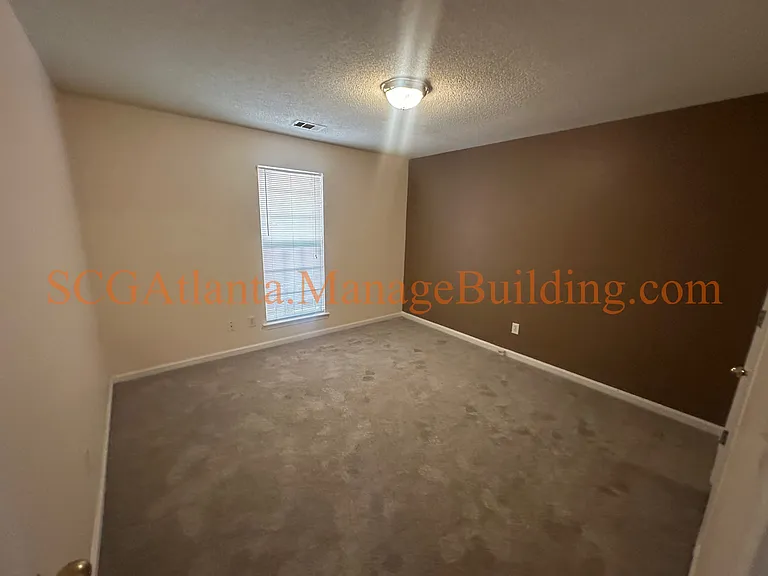 152 Willow Springs Ln — Photo 12