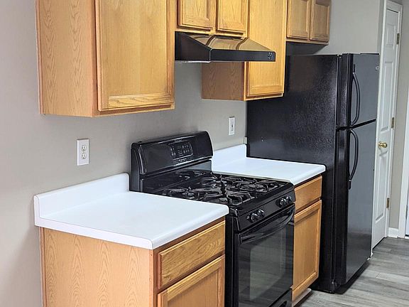 5th image of 6000 Kingston Ln