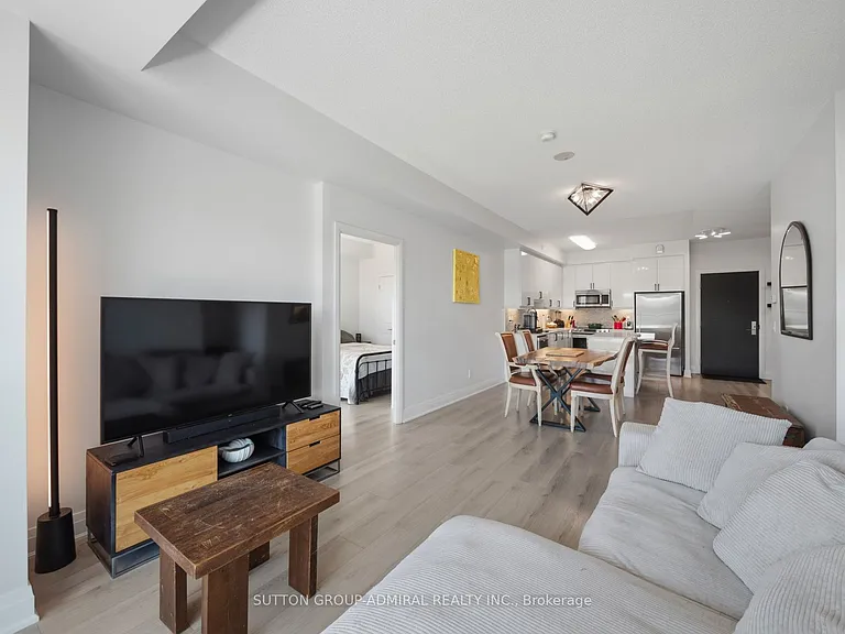 35 Fontenay Ct #606 — Photo 10