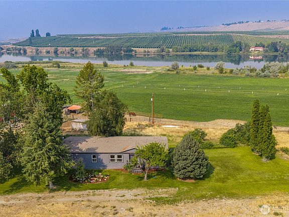 4th image of 26575 HWY 97