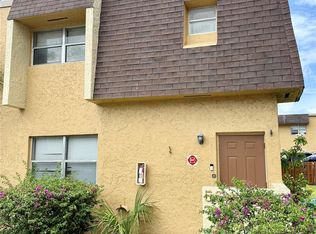 5644 Blueberry Ct #11, Fort Lauderdale, FL 33313