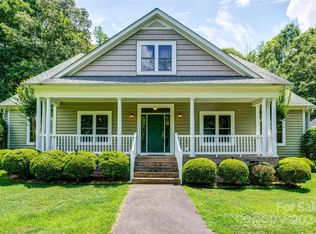 2500 Critter Ct, Midland, NC 28107