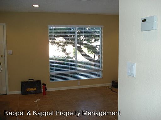2nd image of 490 Edgewood Dr APT 9