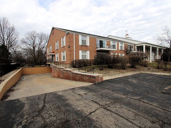 3rd image of 3001 Heritage Dr APT 101