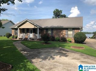 540 Cove Point Dr, Riverside, AL 35135