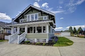 1st image of 10629 NE 17th St