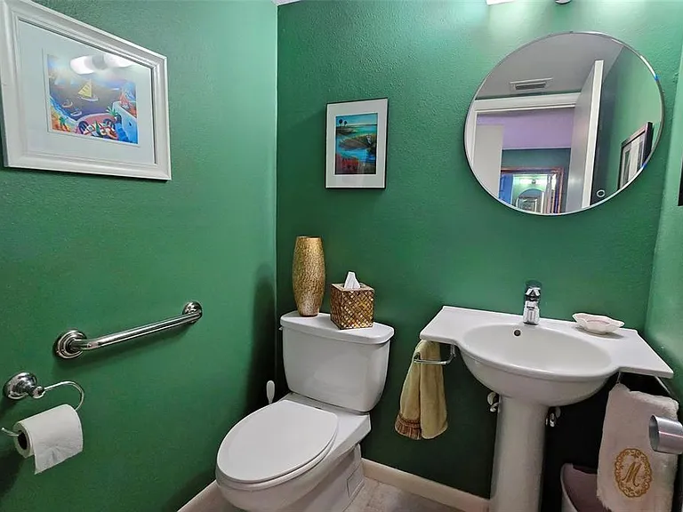 1335 Landings Dr #9 — Photo 11