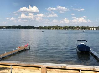 7050 Kitson Dr NE, Rockford, MI 49341