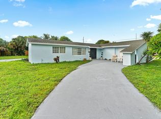 742 Laurel Dr, Lake Park, FL 33403