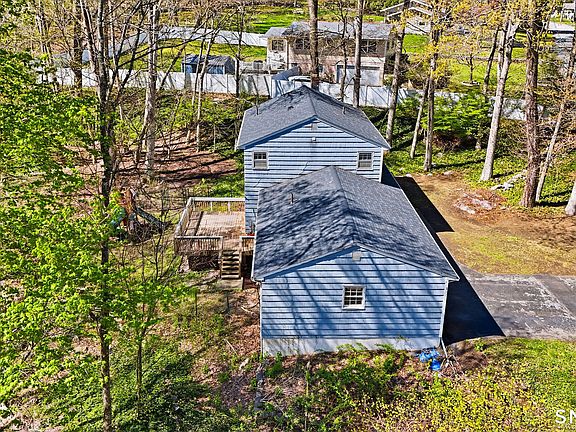 3rd image of 38 Cherry Hill Road