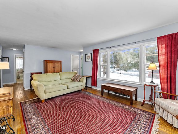 5th image of 19 Sheffield Road