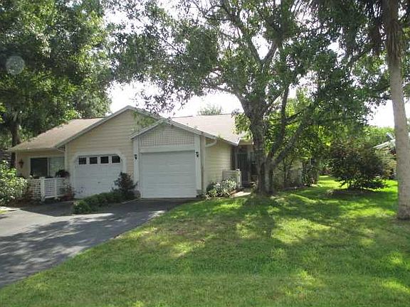 2nd image of 1904 Sixty Oaks Ln