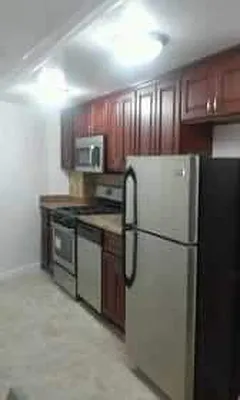 Rented by RC Realty Group of New York Inc | media 21