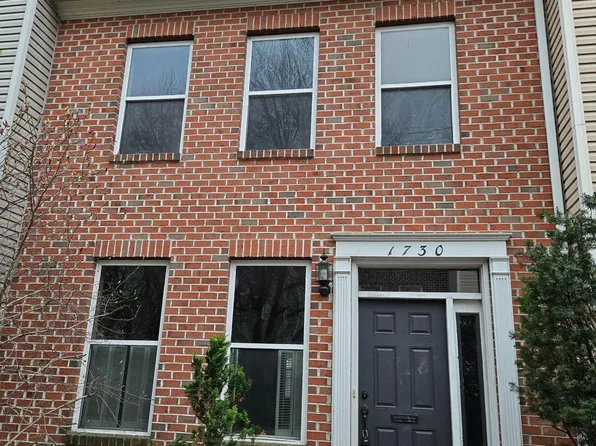 1730 Logan St, Harrisburg, PA 17102