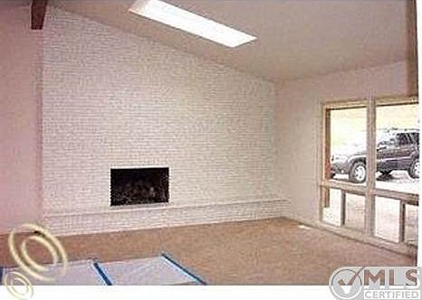 livingroom.jpg