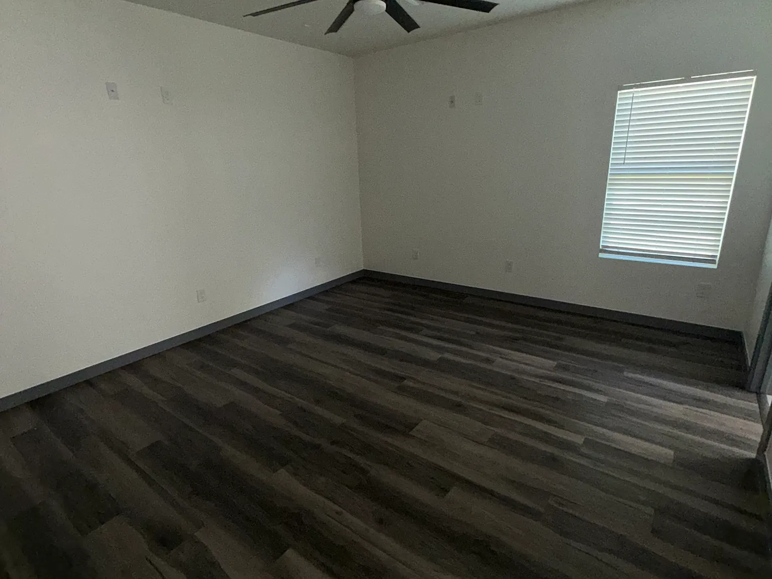 3 bed, 1250 sqft, $1,600 — Photo 3