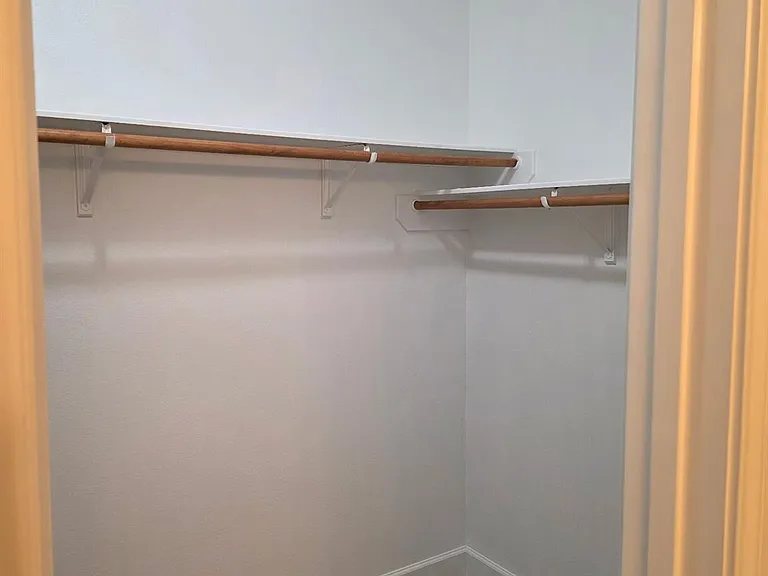 1819 Opal Peach Dr — Photo 17