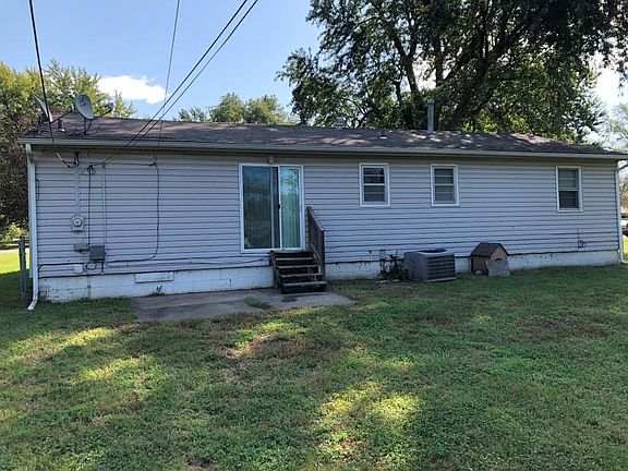 5th image of 10900 Bennington Ave