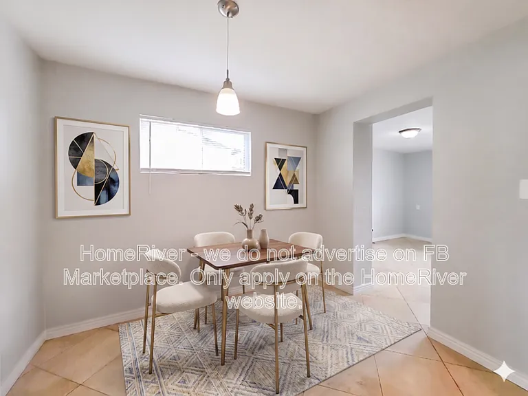 2221 E Beverly Ln — Photo 5