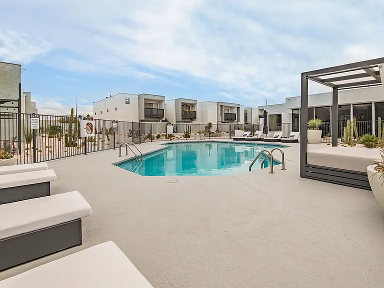 Echo Luxury Apartments — Photo 54