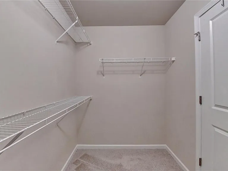 11619 Davenport Ln — Photo 36