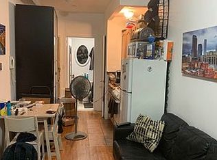 186 Orchard St #2R, New York, NY 10002