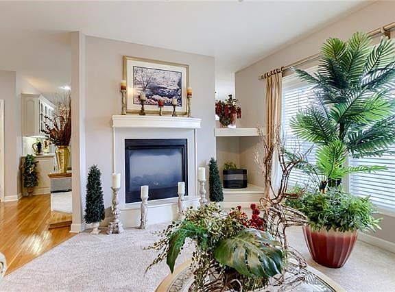 2nd image of 5705 NW 81st St