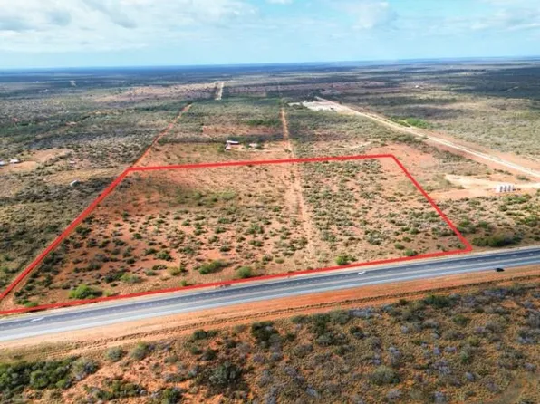 21335 N Us Highway 83, Laredo, TX 78041