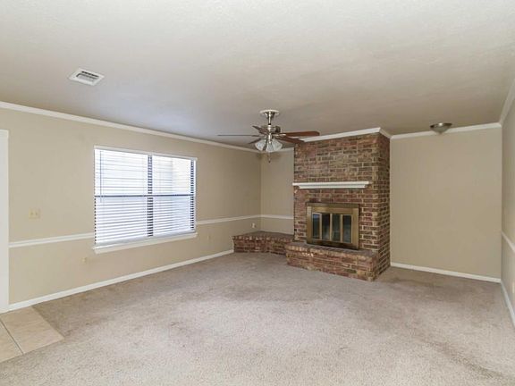 4th image of 4412 Alicia Dr