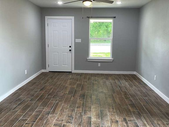 2nd image of 4312 Armour Ave #B