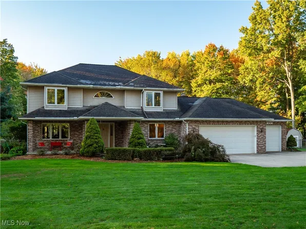 48261 Rice Rd, Amherst, OH 44001
