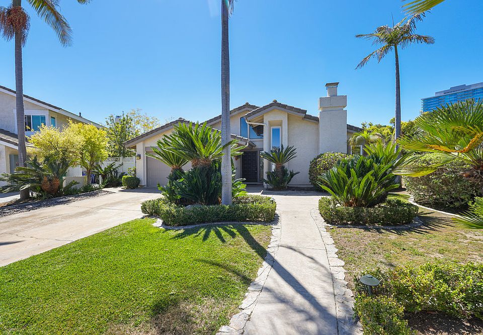 1st image of 8924 Montrose Way