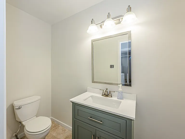 11402 Creekside Dr — Photo 11