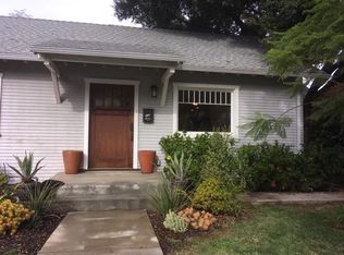 406 Hawthorne St #B, South Pasadena, CA 91030