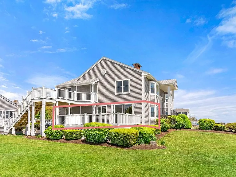 911 Ocean Blvd #7 — Photo 1