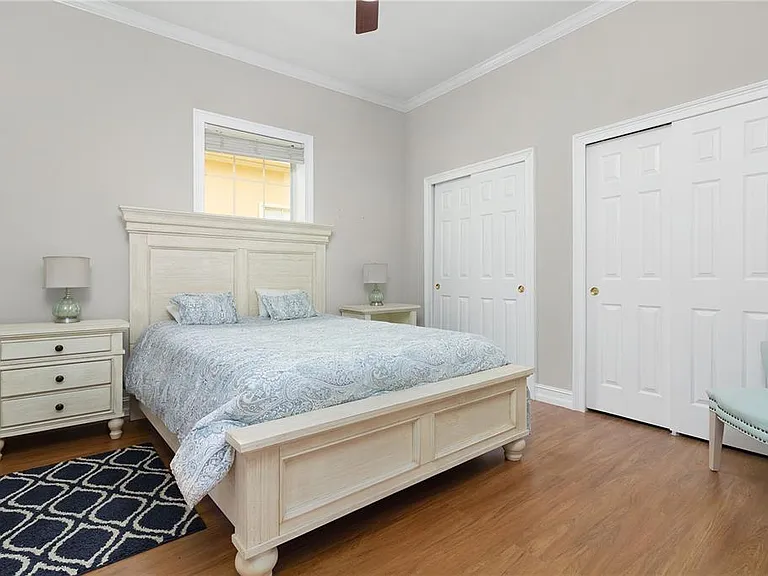 216 Eastpark Dr — Photo 38