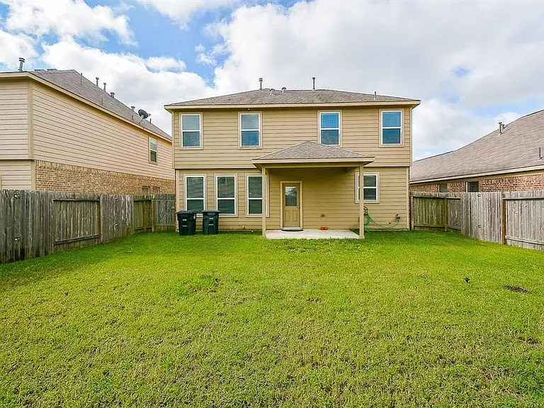3238 Upland Spring Trce — Photo 32