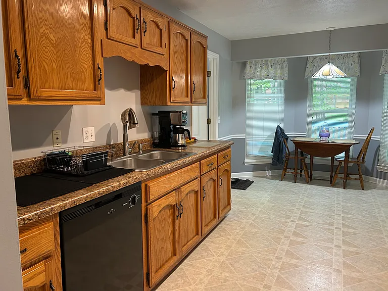 101 Highgate Dr — Photo 12