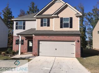 275 Bandelier Cir, Hampton, GA 30228