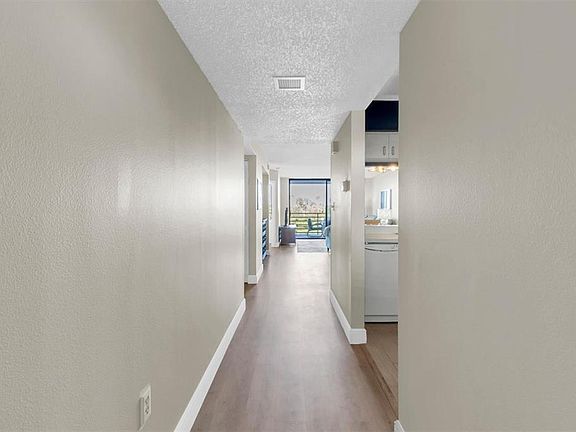 3rd image of 4823 Ebbtide Ln APT 104