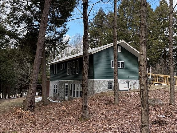 3rd image of 29 Forbes Rd