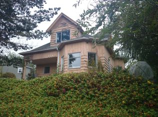 2203 46th Ave SW, Seattle, WA 98116