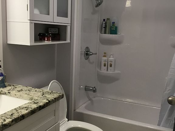 5th image of 17811 Bryan Ct