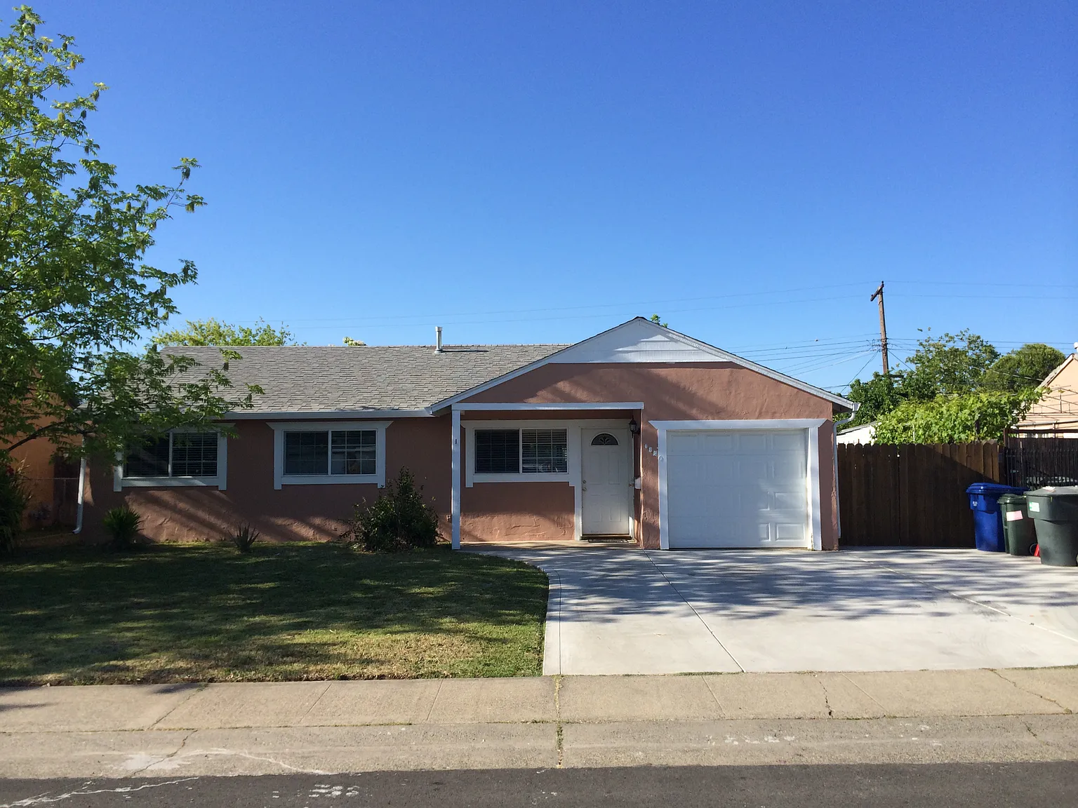 6520 Grattan Way photo 1