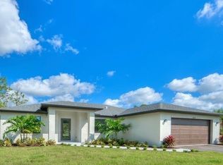 117 Desoto Blvd N, Naples, FL 34120