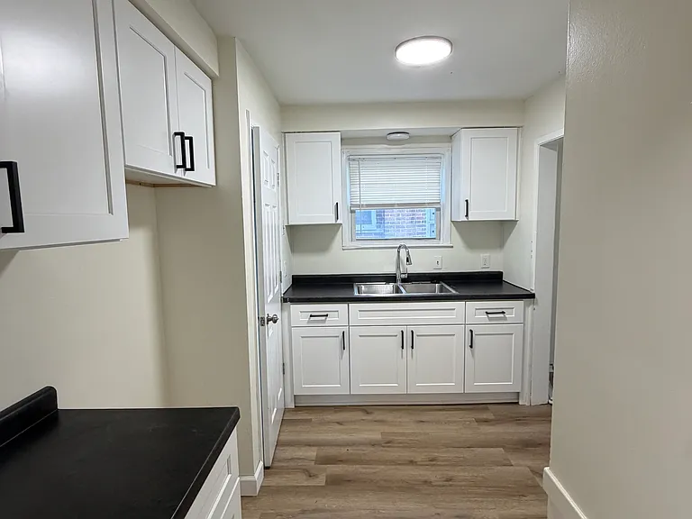 13550 Riverview St — Photo 6
