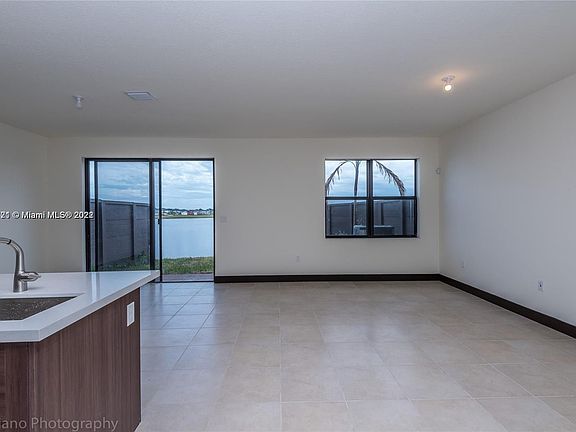 5th image of 15955 NW 91st Ct Unit 15955