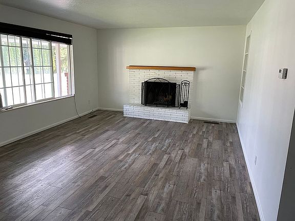2nd image of 2020 S Eagle Dr