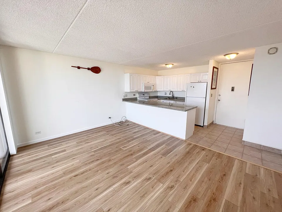 411 Hobron Ln #3601